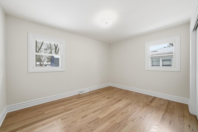 Building Photo - 15409 S Union Pl