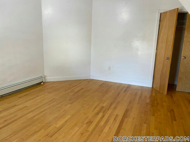 Building Photo - 85 Stoughton St