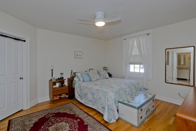 Building Photo - 25 Woodbridge St