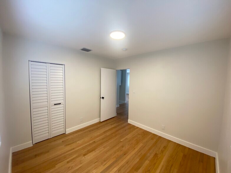 Building Photo - 1631 Liberty St