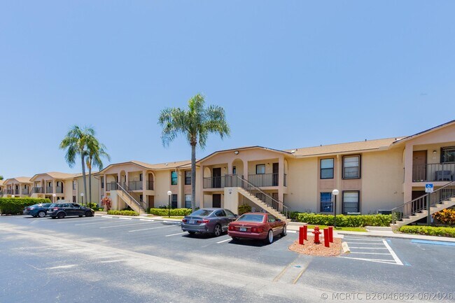 Building Photo - 9449 Boca Cove Cir