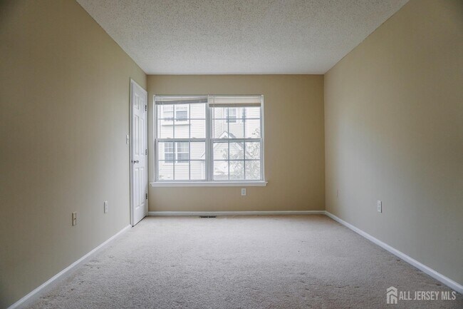 Building Photo - 48 Prestwick Way
