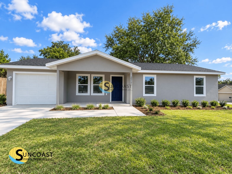 Building Photo - 3843 SW 150th Loop