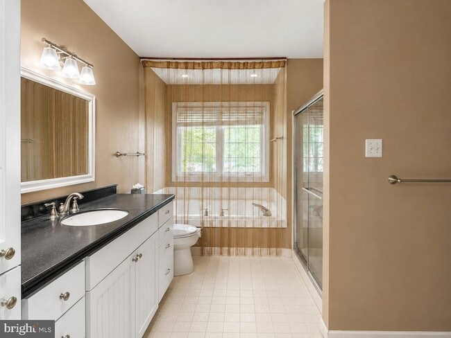 Building Photo - 84 Andover Ct