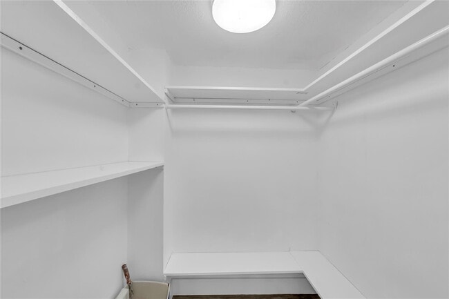 Building Photo - 3001 S Course Dr