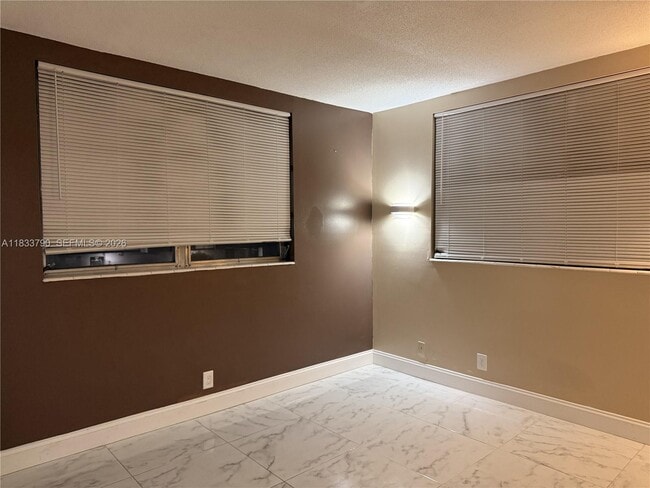 Building Photo - 2861 NW 47th Terrace