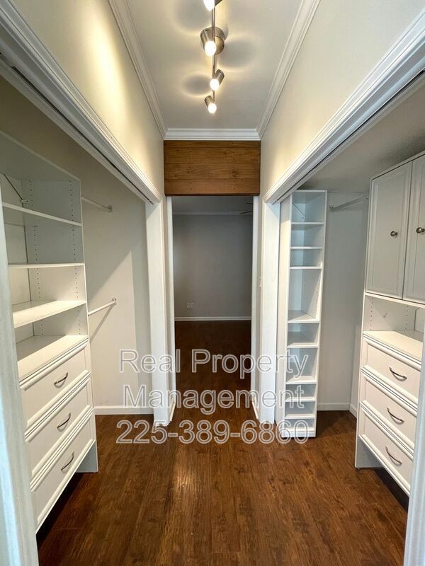 Building Photo - 1530 Lila St