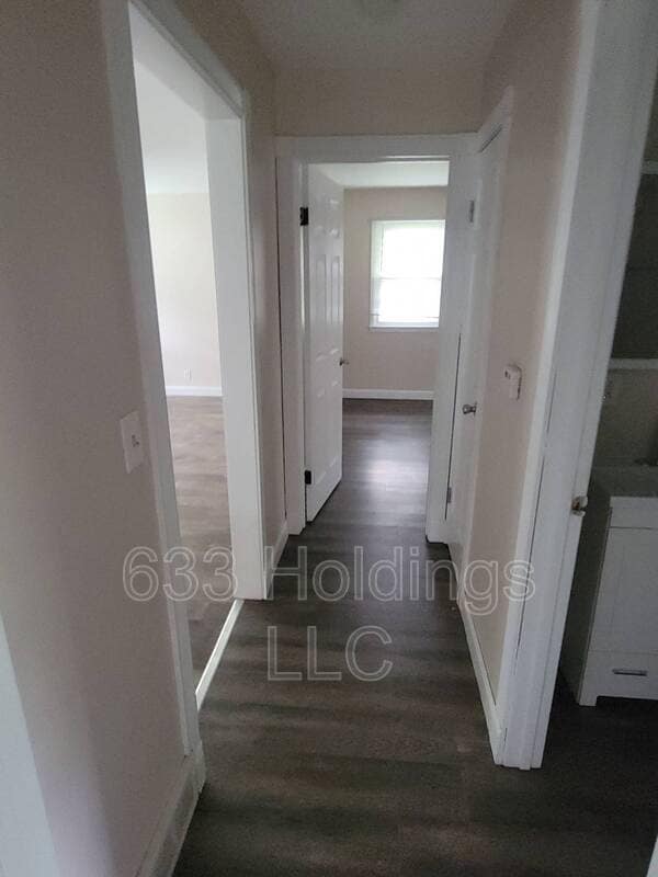 Building Photo - 410 Kutz Ln