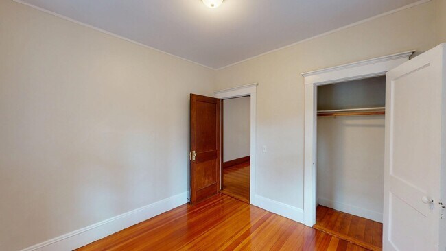 Building Photo - 1376 Commonwealth Ave