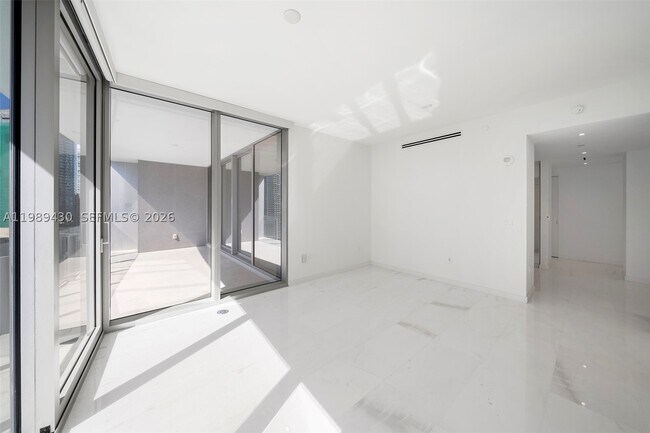 Building Photo - 300 Biscayne Blvd