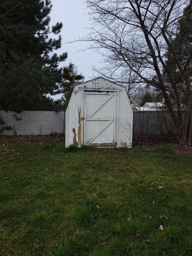 Building Photo - Adorable 3 bedroom 1.5 bathroom house for ...