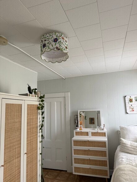 Building Photo - 6 Berry St