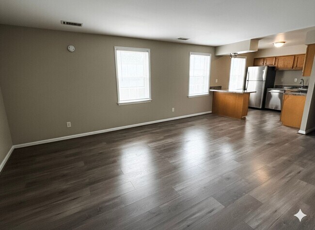 Building Photo - Furnished 1-Bedroom Condo in Fairfax Villa...