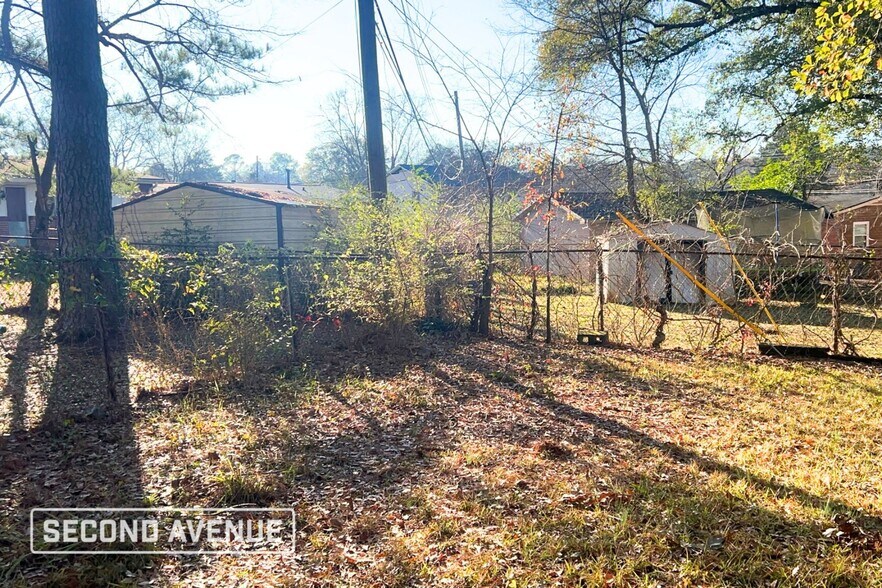 Building Photo - 1429 65th St W