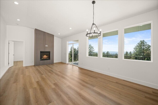 Building Photo - $3,375 - 4 Bed / 3 Bath Stunning Brand New Build Home with Panoramic Views