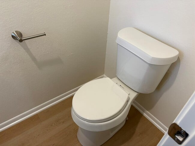 Building Photo - 6009 Shadow Valley Cove