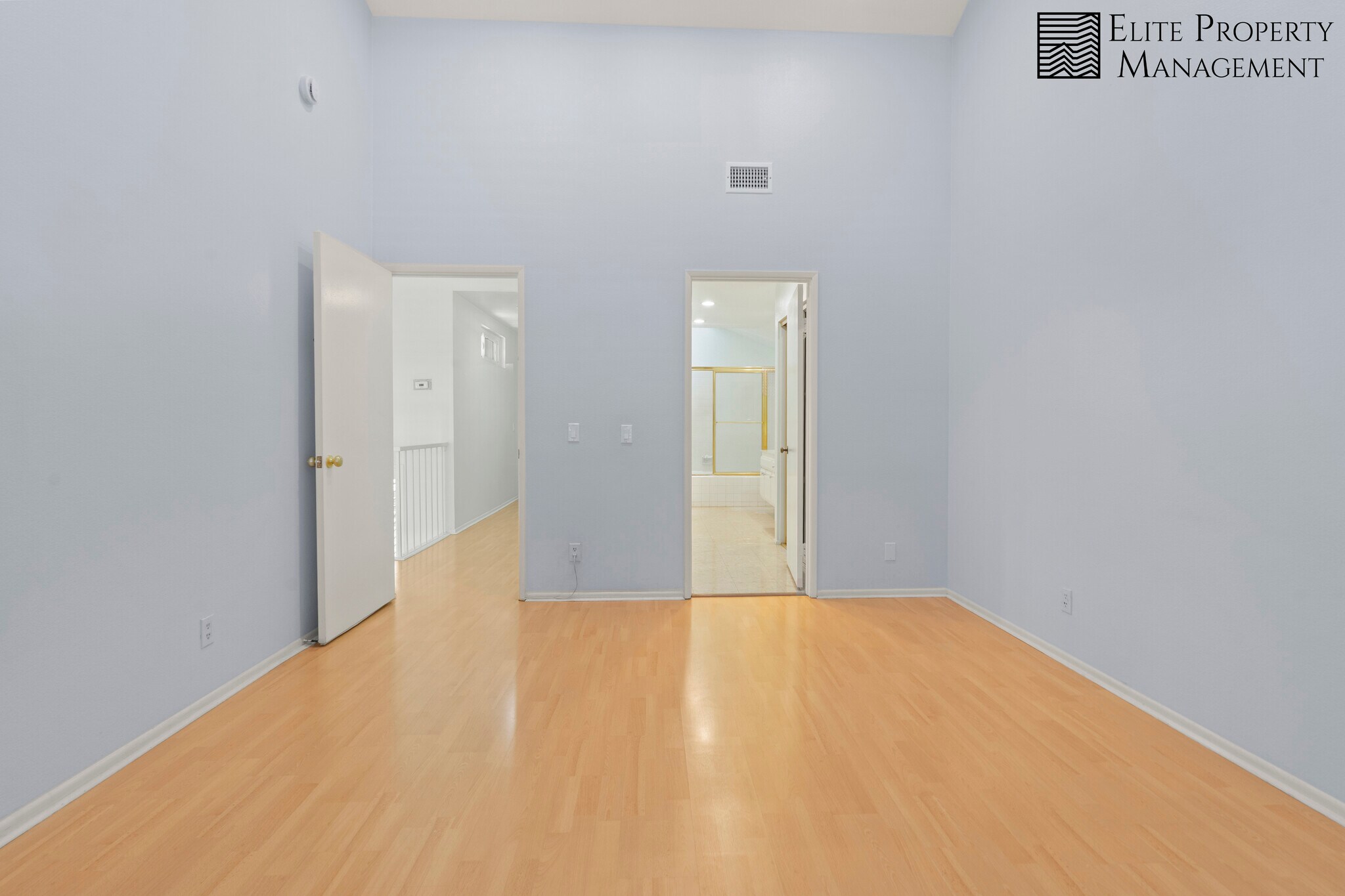 Building Photo - 1409 Athena
