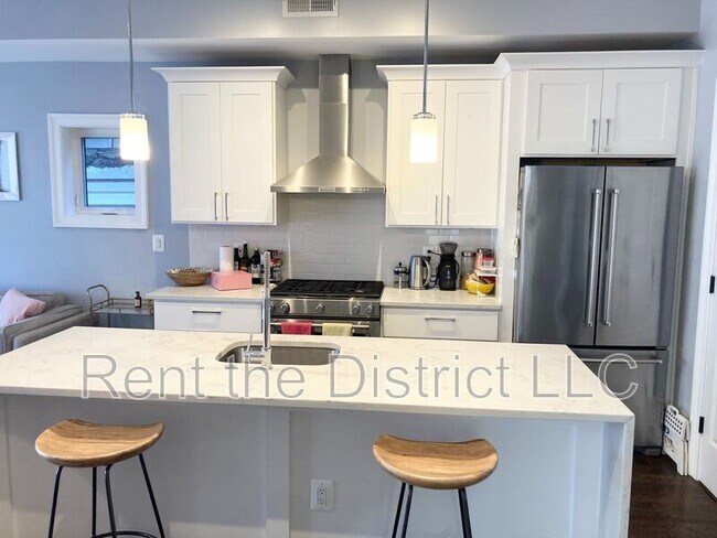 Building Photo - 4126 8th St NW