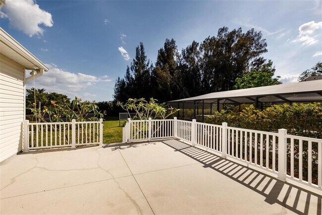 Building Photo - 6914 S Wall St