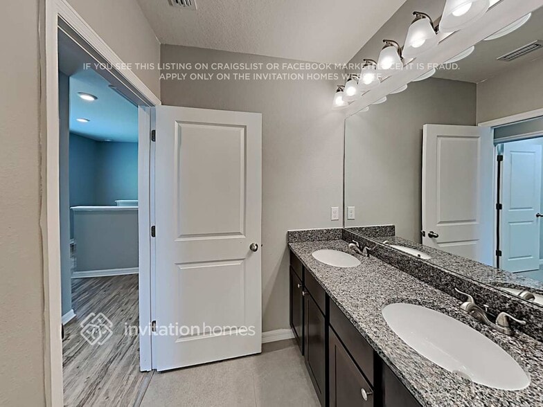 Building Photo - 4608 Willow Hammock Dr