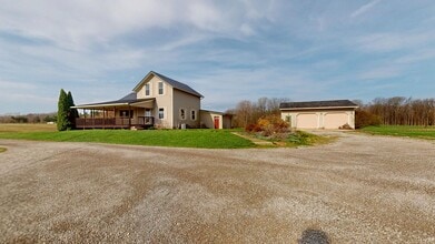Building Photo - ALL UTILITES PAID COUNTY HOME IN PLYMOUTH-SHILOH SCHOOLS