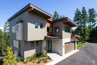 Building Photo - 55 Shady Pnes Ln