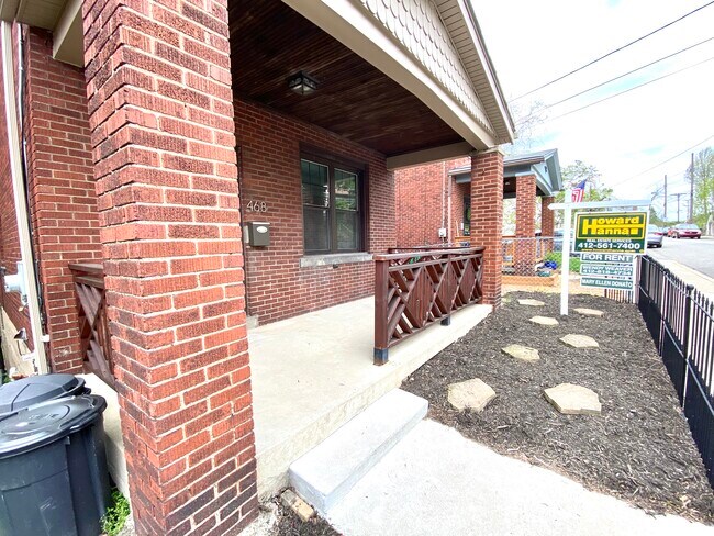 Building Photo - 468 Belonda St