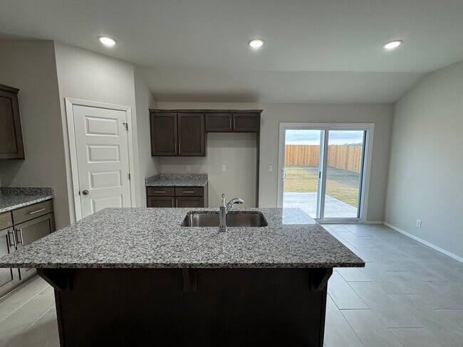 Building Photo - NEW CONTRUCTION - 4 bed-3 bath-3 car garage.