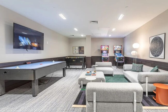 Building Photo - 152-11 89th Ave