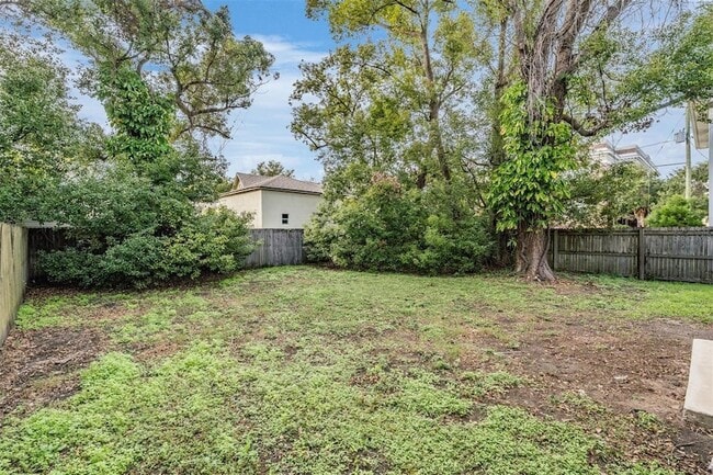 Building Photo - 2604 N Highland Ave