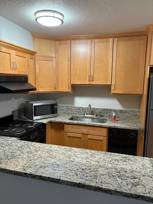 Building Photo - 1120 N K St