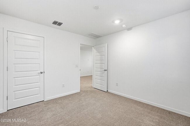 Building Photo - 8774 S Cir. Generoso