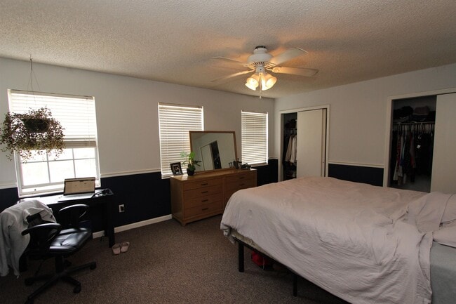 Building Photo - 2389 Gregory Dr