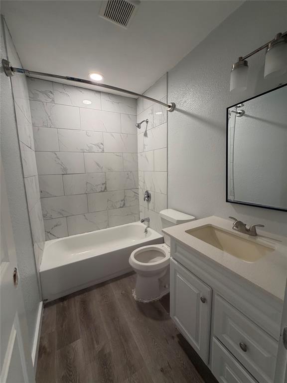 Building Photo - 511 Central Ave