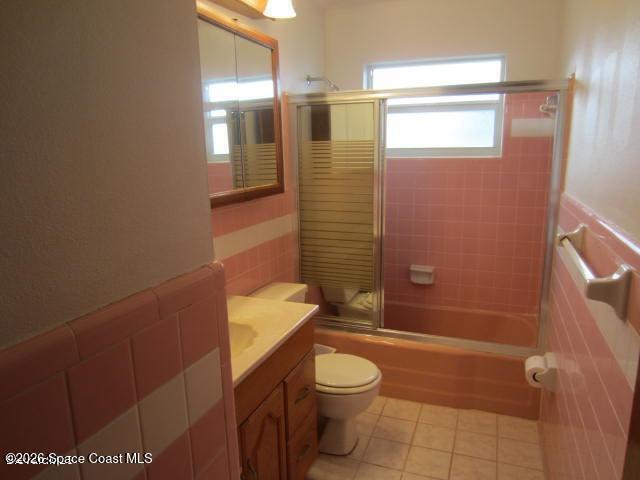 Building Photo - 129 Martin St