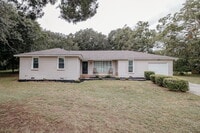 Building Photo - Fully Furnished Charleston Rental Near Folly Beach – Utilities Included | $3,600/Month
