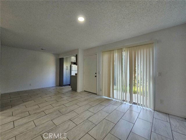 Building Photo - 13057 Kiwi Ln