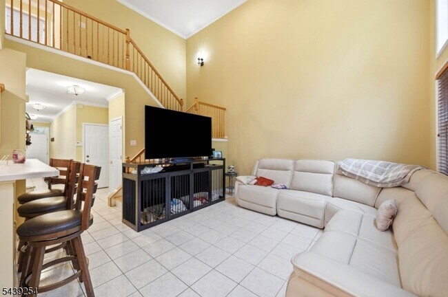 Building Photo - 75 Spring Hill Cir