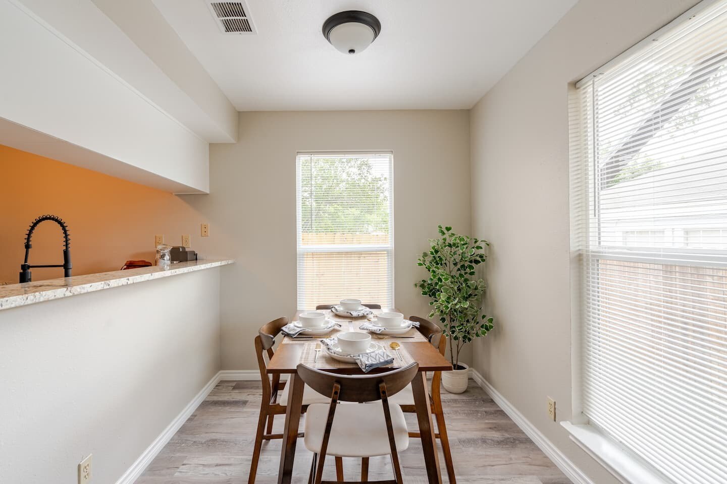 Dining, Office, Workout Area - Flexible Space - 6307 Okner Ln