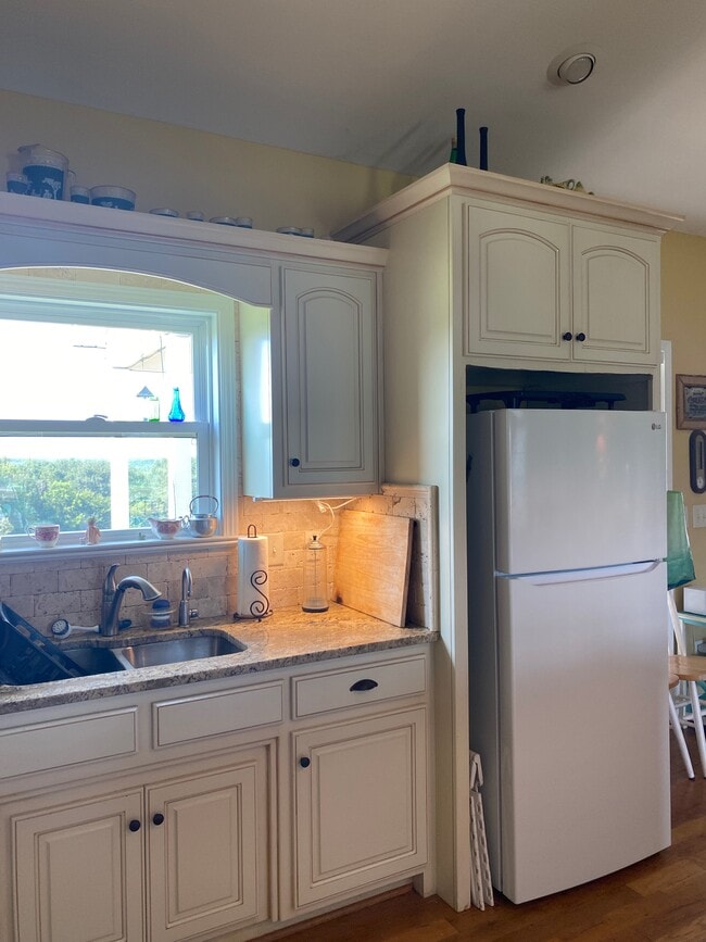 Building Photo - 149 Bowen Farm Rd