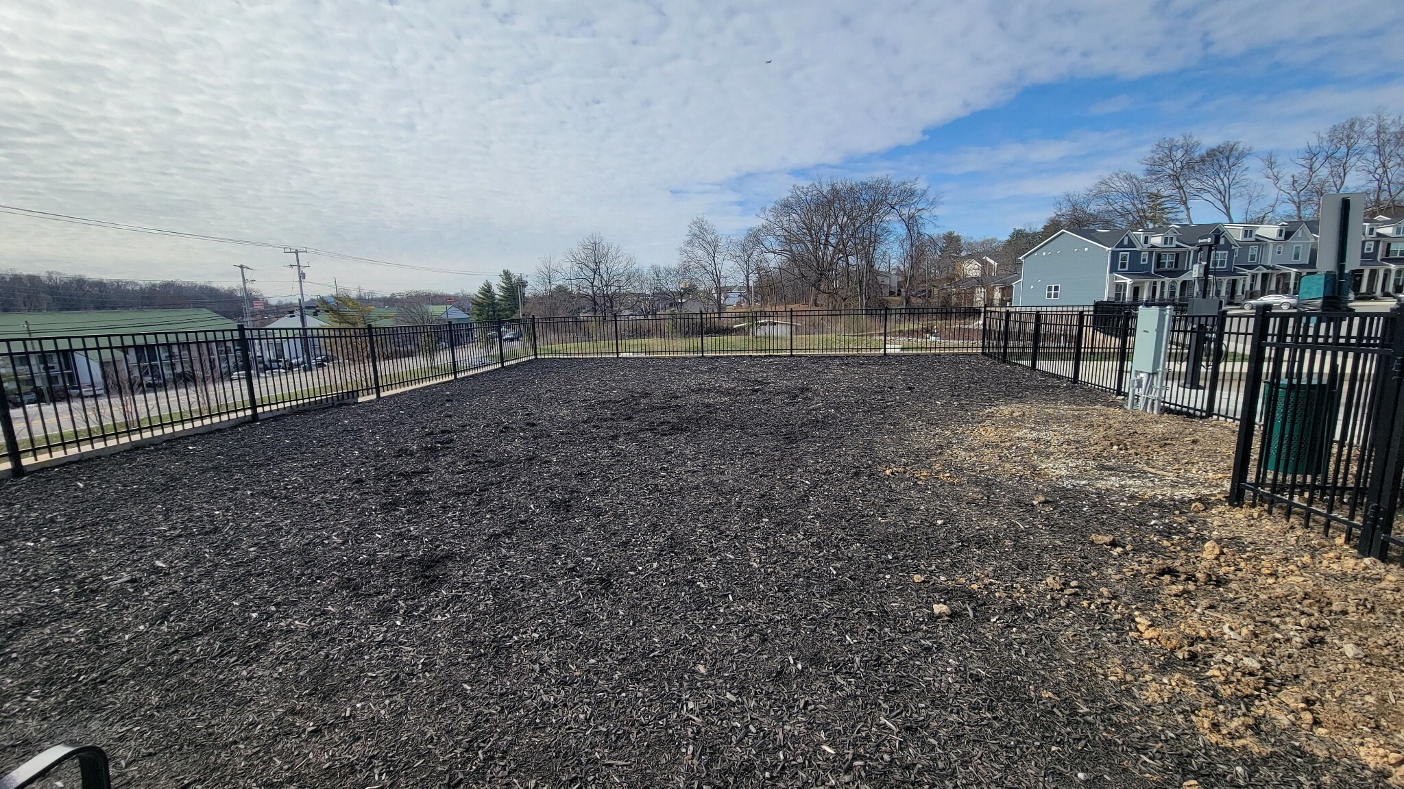 Building Photo - 5370 Bellflower Hls