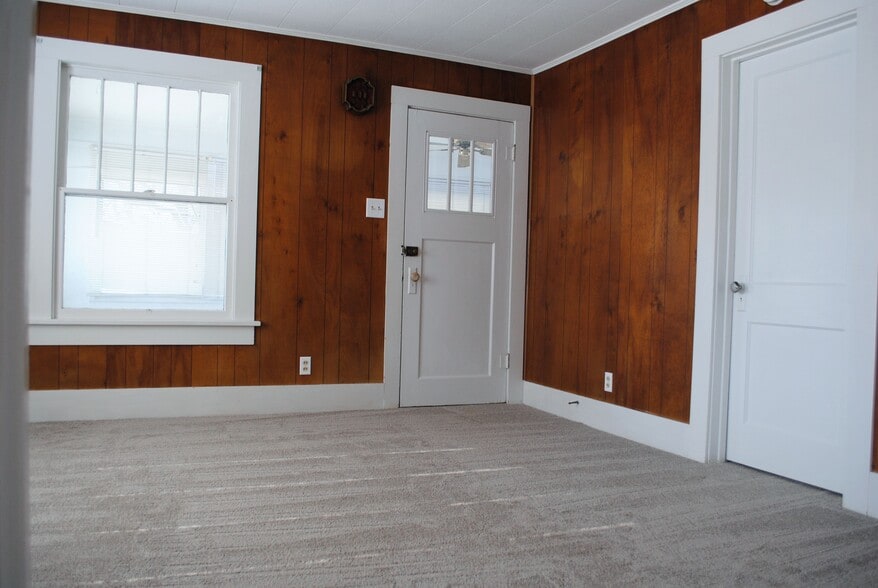 Living Room - 1214 N 7th St