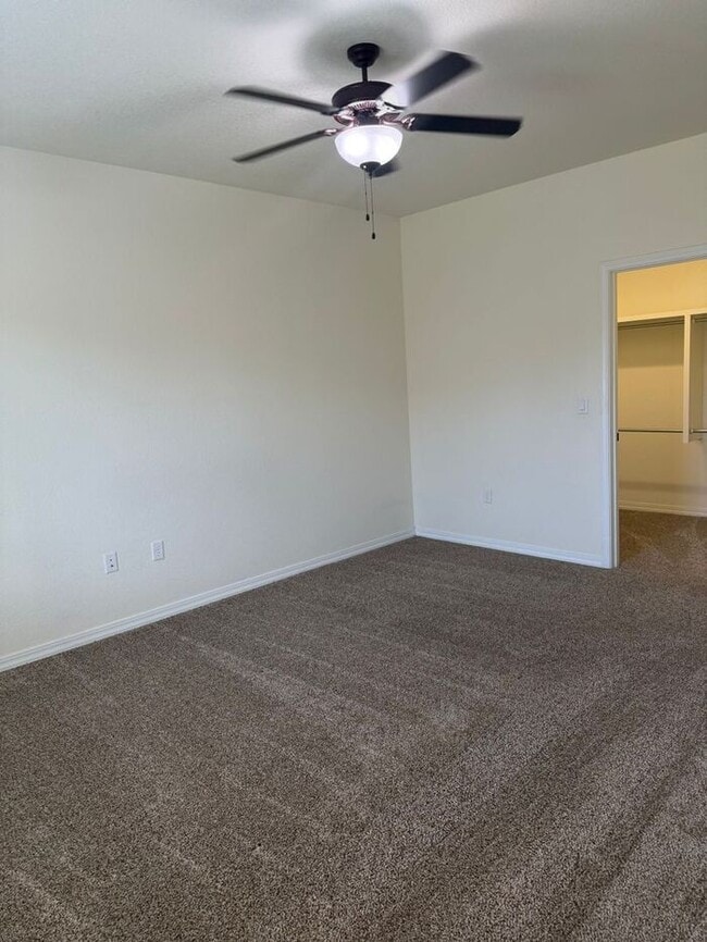 Building Photo - Beautiful Newly Renovated 3 Bedroom 2 Bath Home