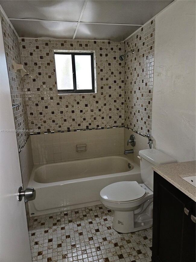 Building Photo - 8005 SW 107th Ave