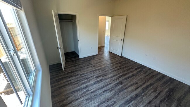 Building Photo - Coyote Run Duplexes
