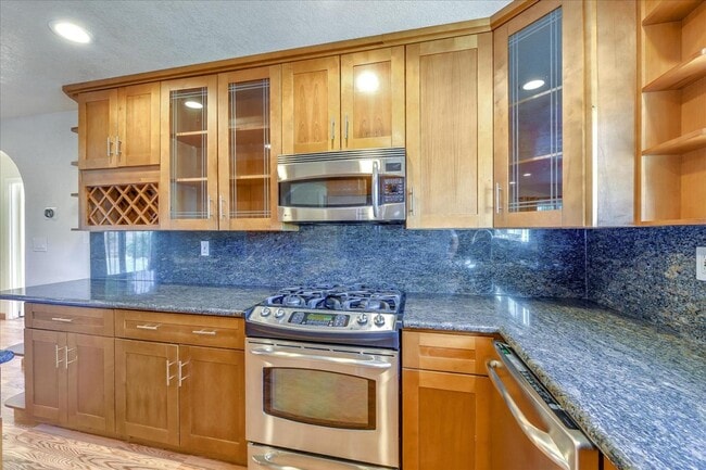 Building Photo - 2651 Poplarwood Way