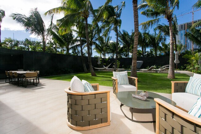 Building Photo - Victoria Place 2705 - Sophisticated 1BR