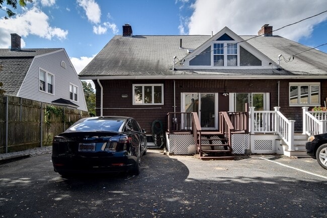 Building Photo - 57 Coburn Ave