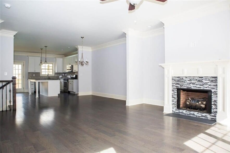Building Photo - 1098 Willow Field Dr