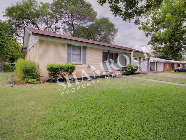 Building Photo - 3 bedroom home in Waco!